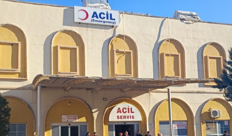 Mardin’de 8’inci kattan düşen kadın hayatını kaybetti