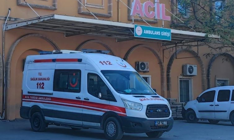Mardin’de motosikletin çarptığı yaya ağır yaralandı