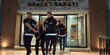 Polis